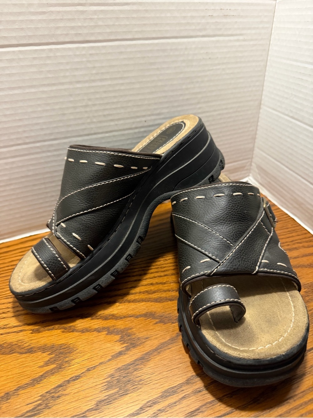 Vintage Faded Glory Platform Slide Mules with Toe Loop - Women's 8.5 80s retro